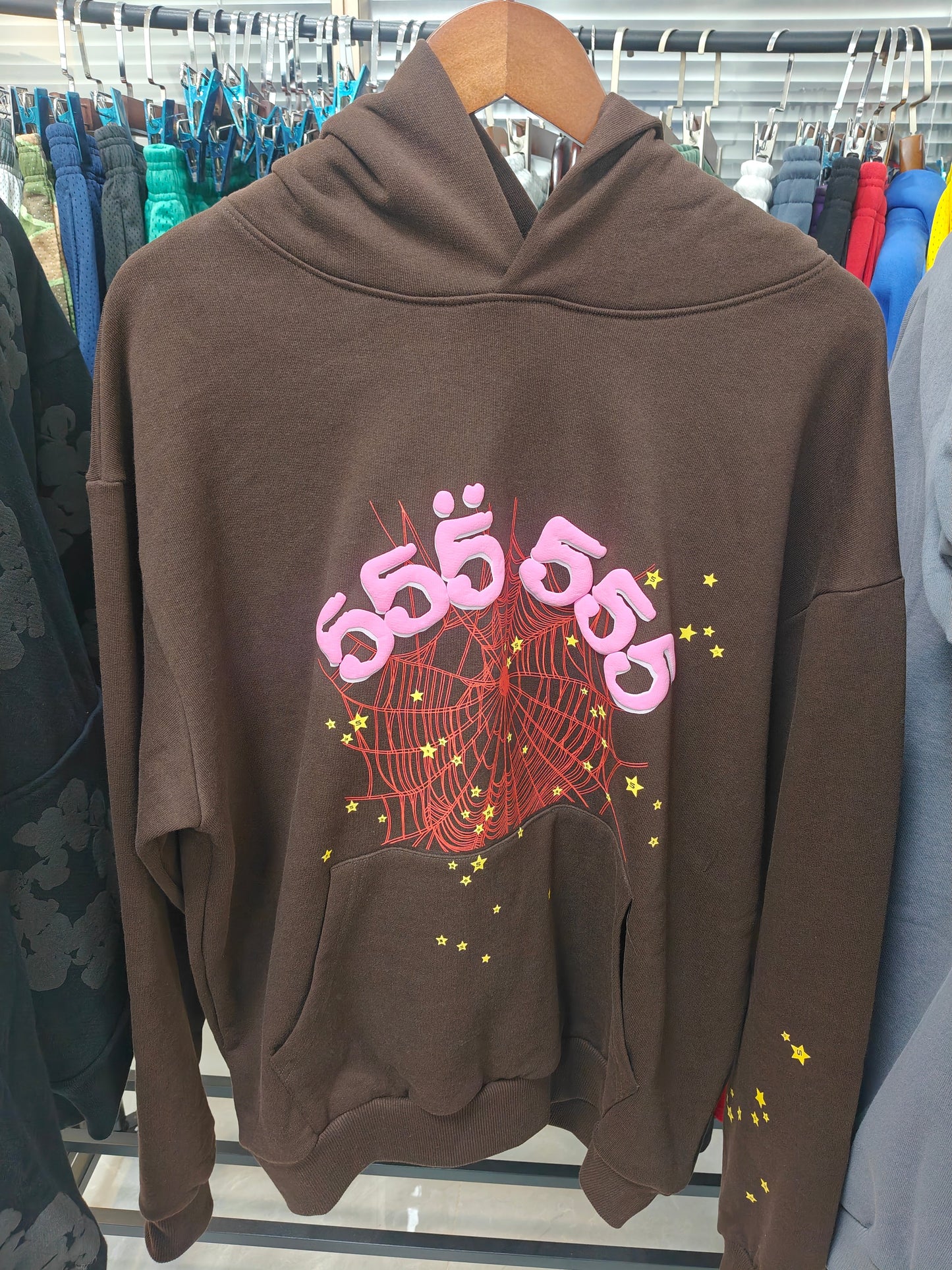 Sp5der Angel Number 555 Hoodie Brown